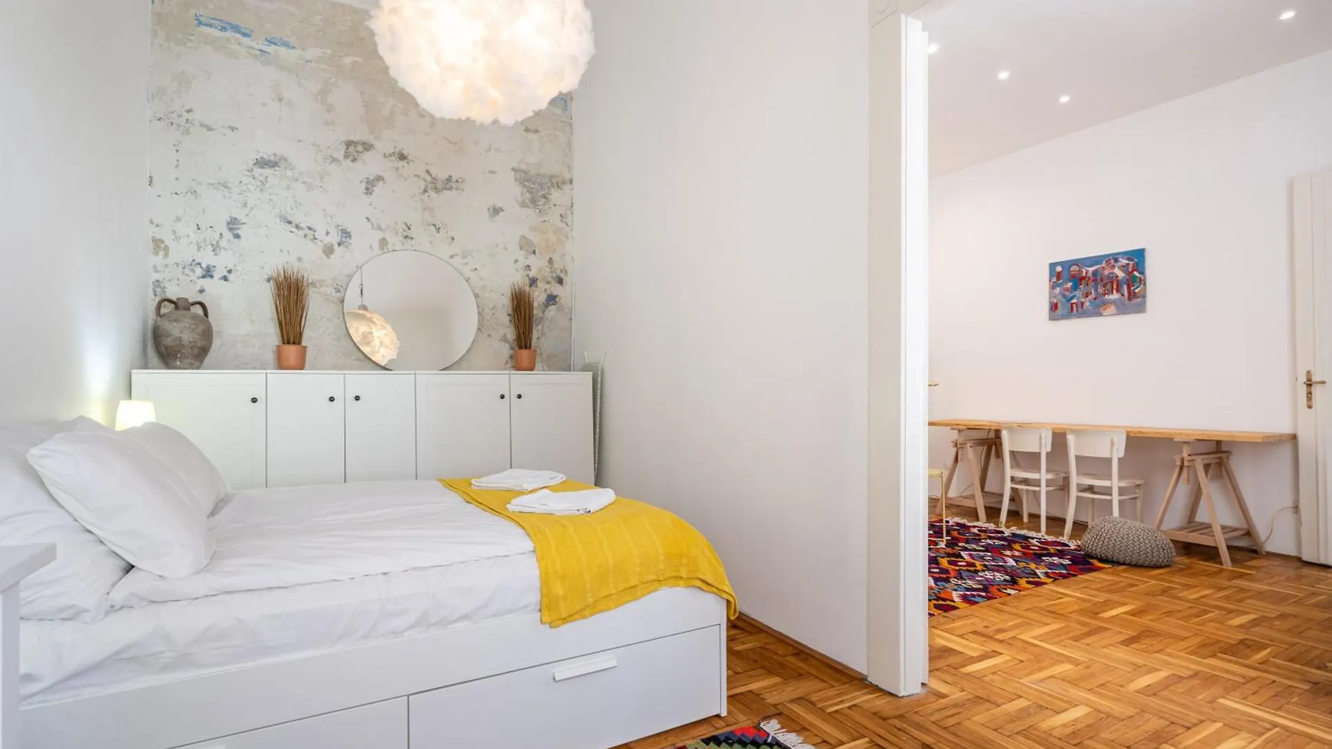 Moda Living Apartment Budapest 0*,  Hungary