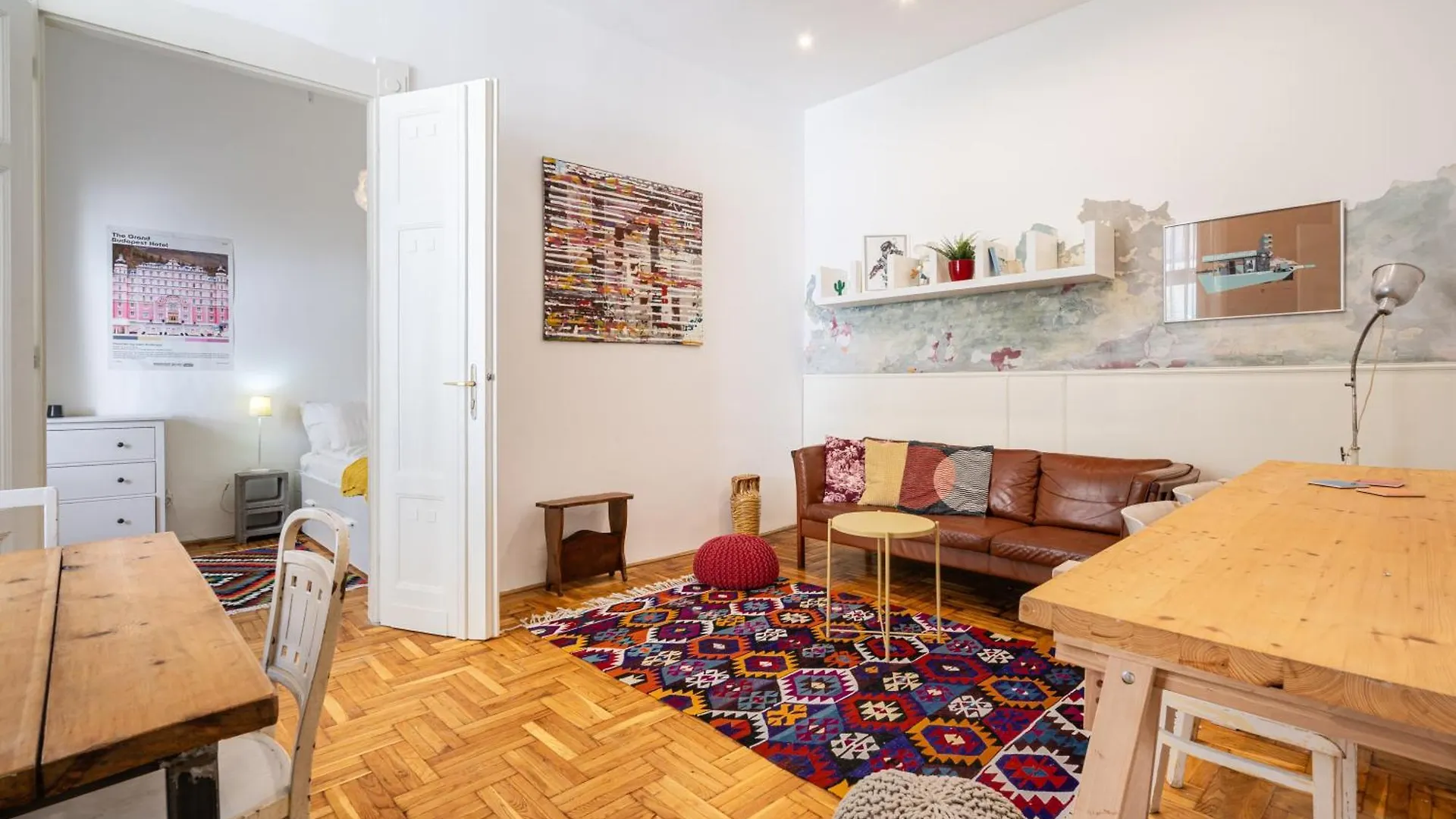 Moda Living Apartment Budapest Hungary